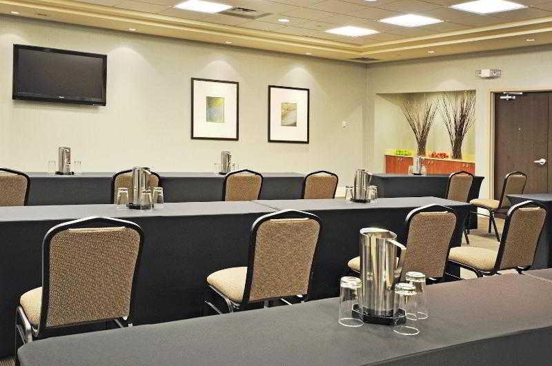 Holiday Inn Express & Suites Vaughan-Southwest By Ihg Esterno foto