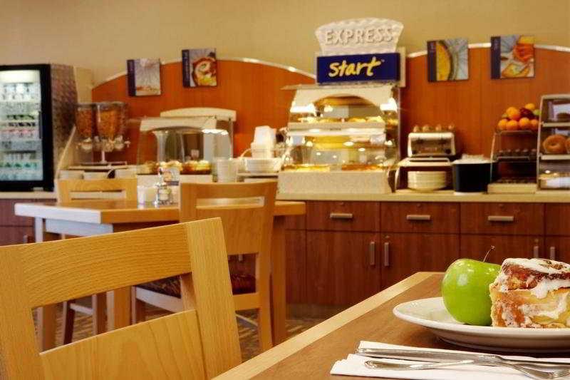 Holiday Inn Express & Suites Vaughan-Southwest By Ihg Ristorante foto