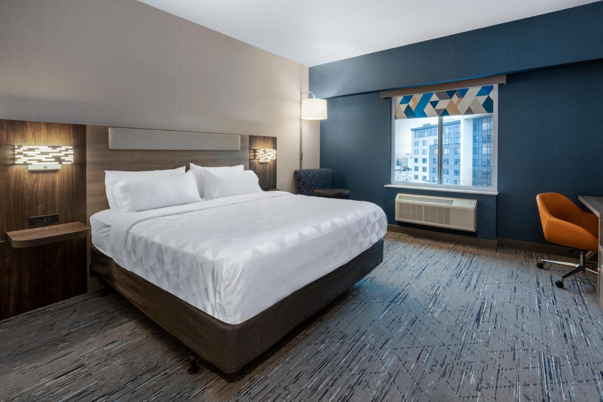 Holiday Inn Express & Suites Vaughan-Southwest By Ihg Esterno foto
